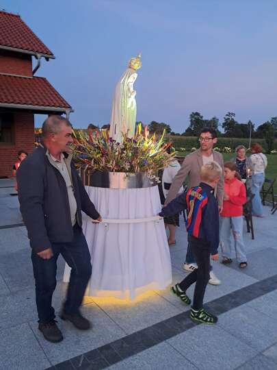 Nabożeństwo fatimskie pod gołym niebem